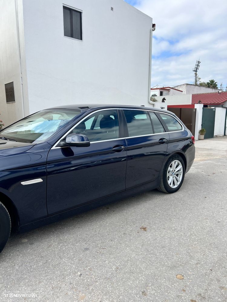 BMW 520 d Auto - 2