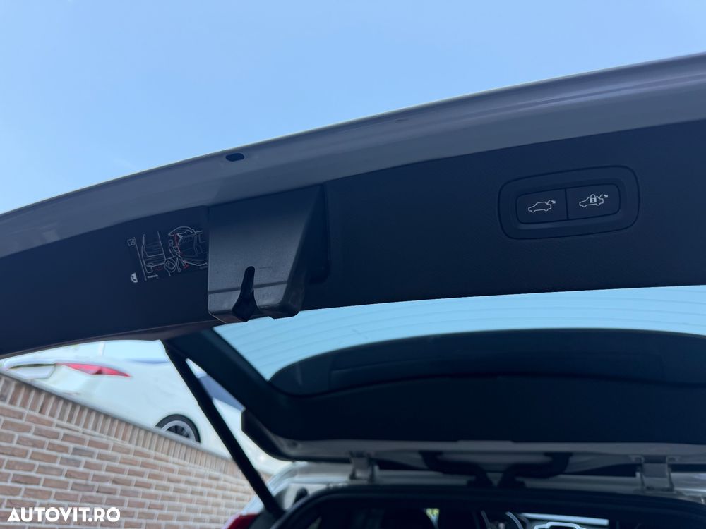 Volvo XC 90 B5 MHEV AWD 7 locuri R-Design - 35