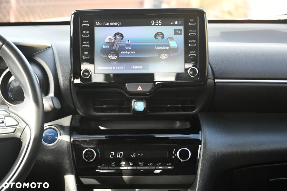 Toyota Yaris Cross Hybrid 1.5 Style - 29