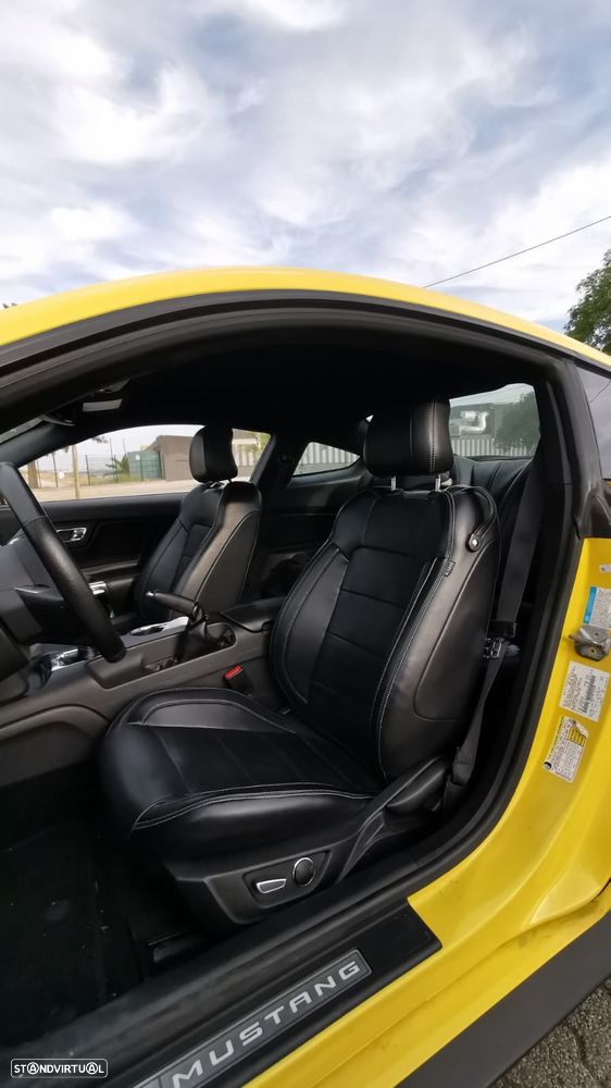 Ford Mustang 2.3i EcoBoost - 14