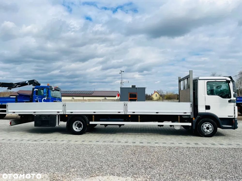 MAN TGL 12.250 TGM E5 skrzyniowy 820cm / platforma / laweta / pomoc drogowa / burtowy / automat / Anglik - 4