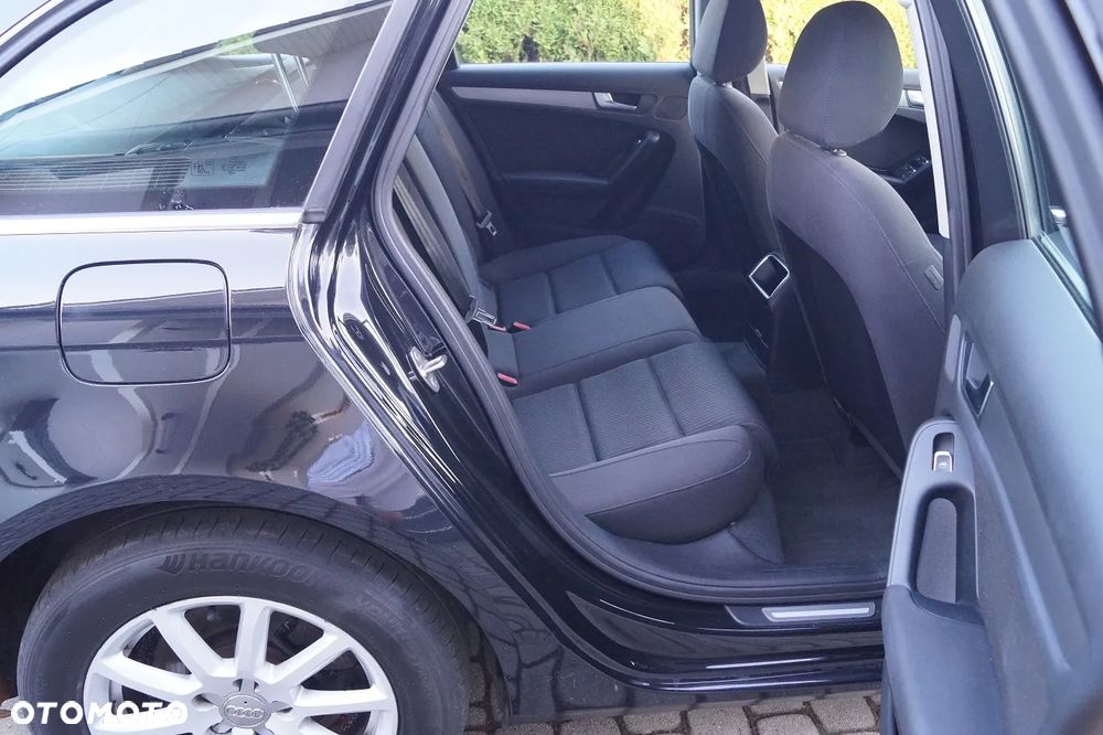 Audi A4 Avant 1.8 TFSI Attraction - 26