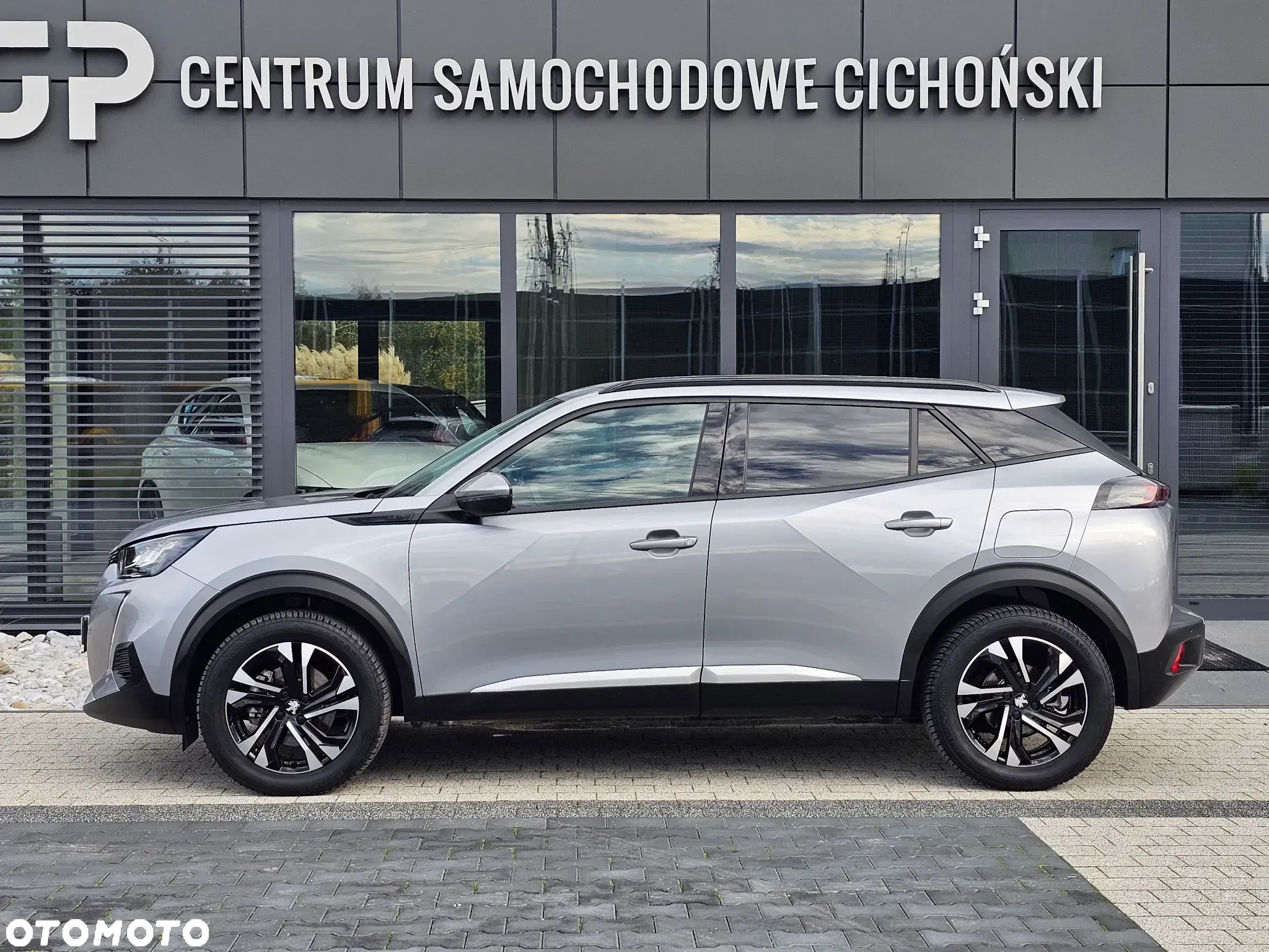 Peugeot 2008 e-2008 Allure Pack - 12