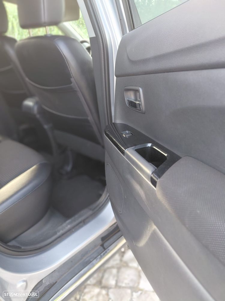 Peugeot 4008 HDI FAP 115 Stop & Start Allure - 14