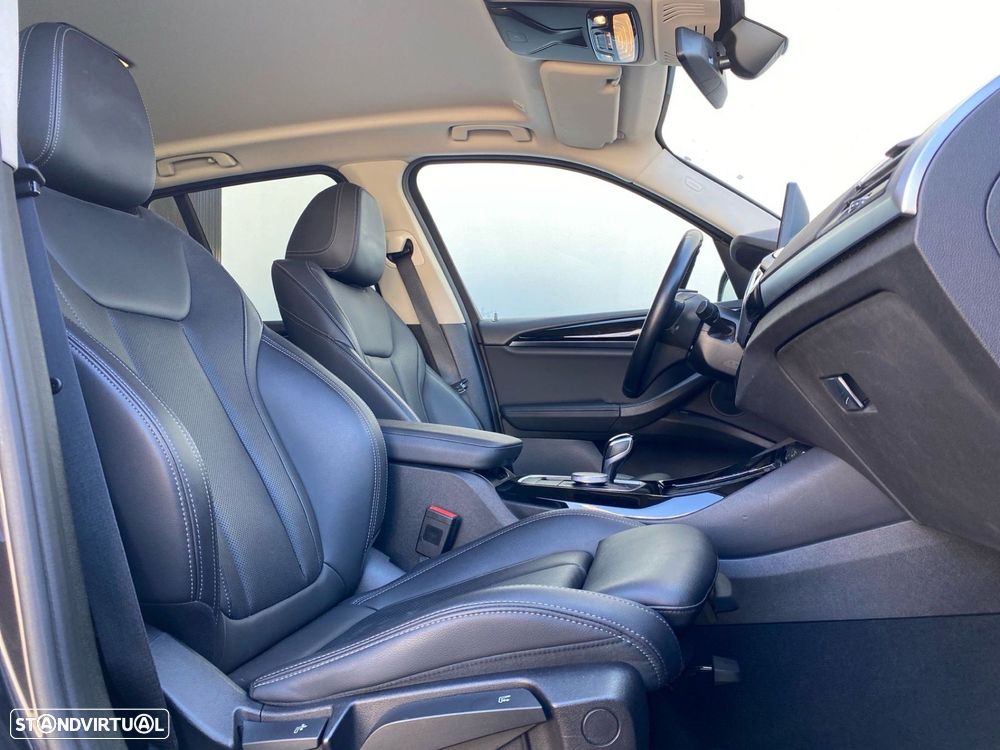 BMW X3 30 e xDrive - 16