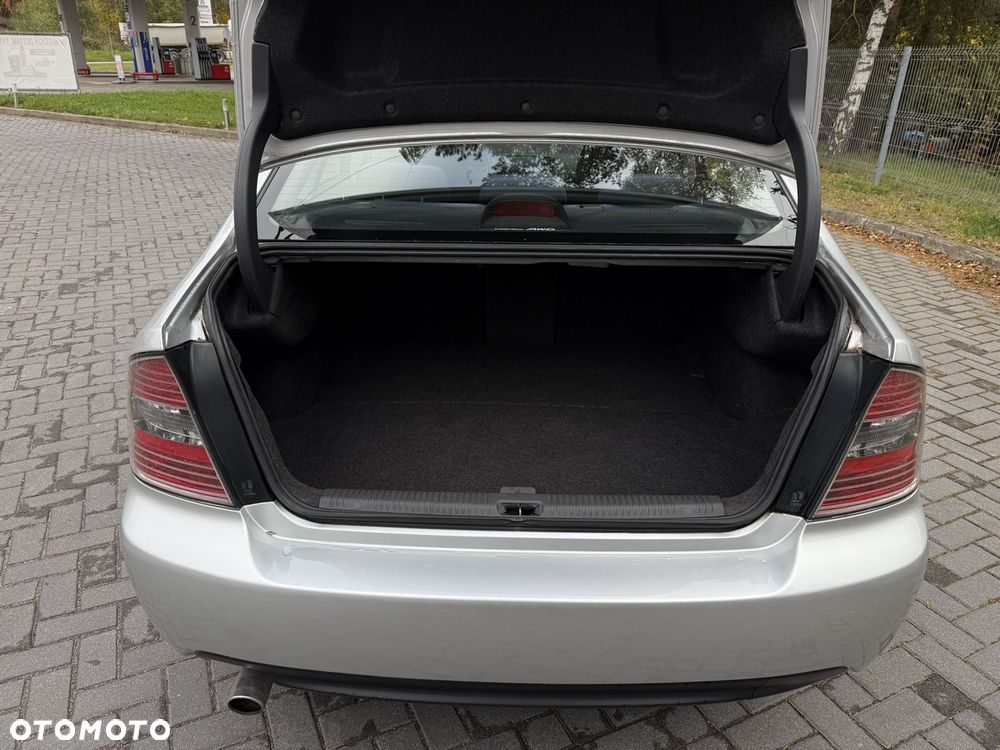Subaru Legacy 2.0i AT - 31