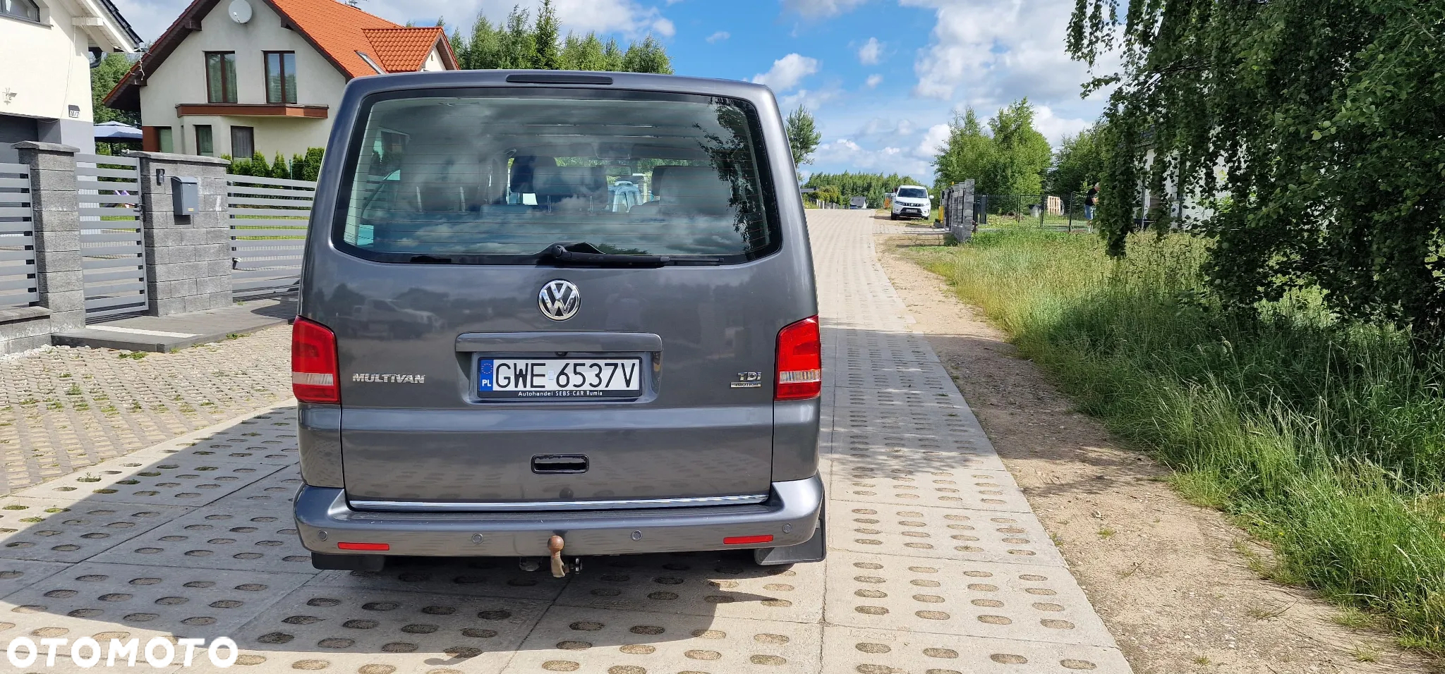 Volkswagen Multivan - 4