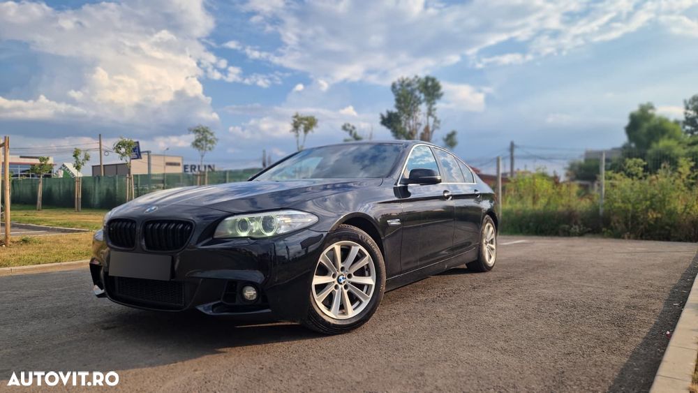BMW Seria 5 525d xDrive - 2