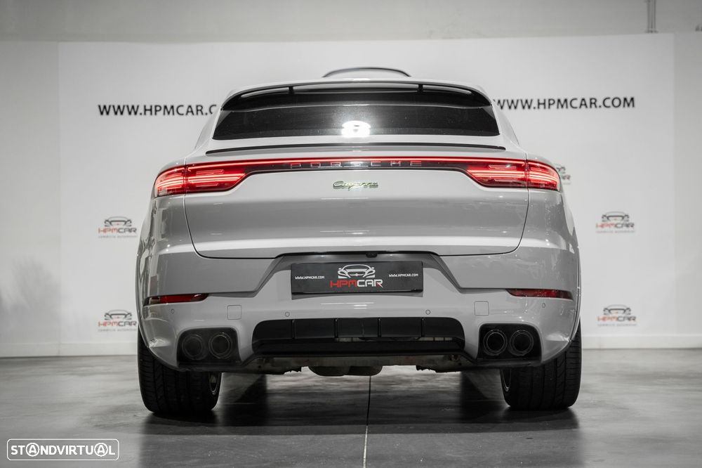 Porsche Cayenne Coupé E-Hybrid - 14