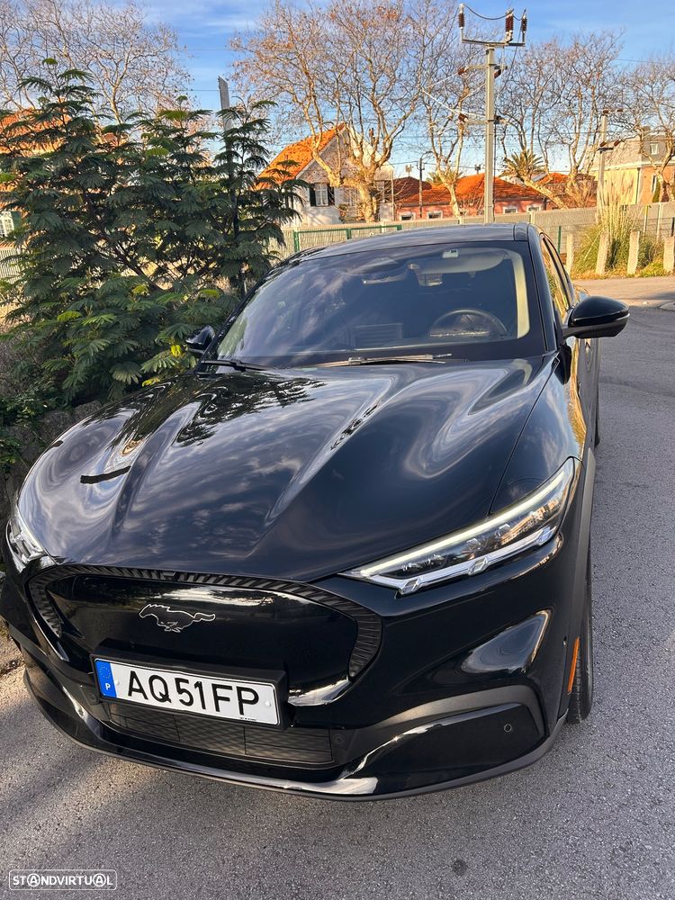 Ford Mustang Mach-E Alargada - 1