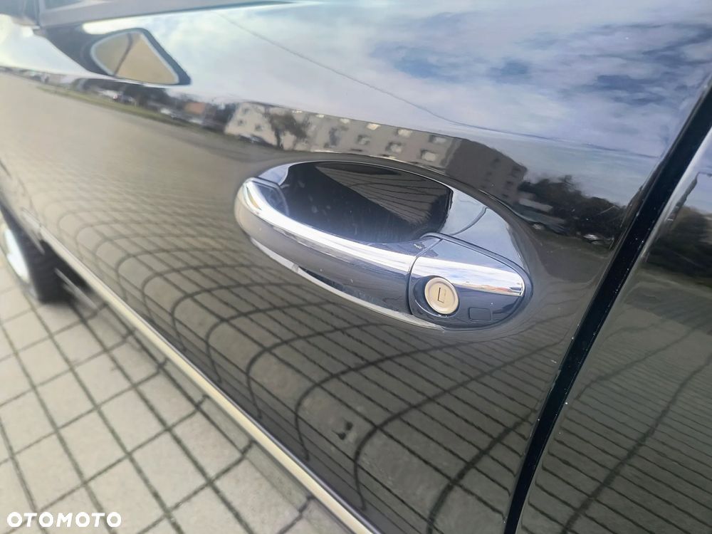 Mercedes-Benz Klasa E - 23