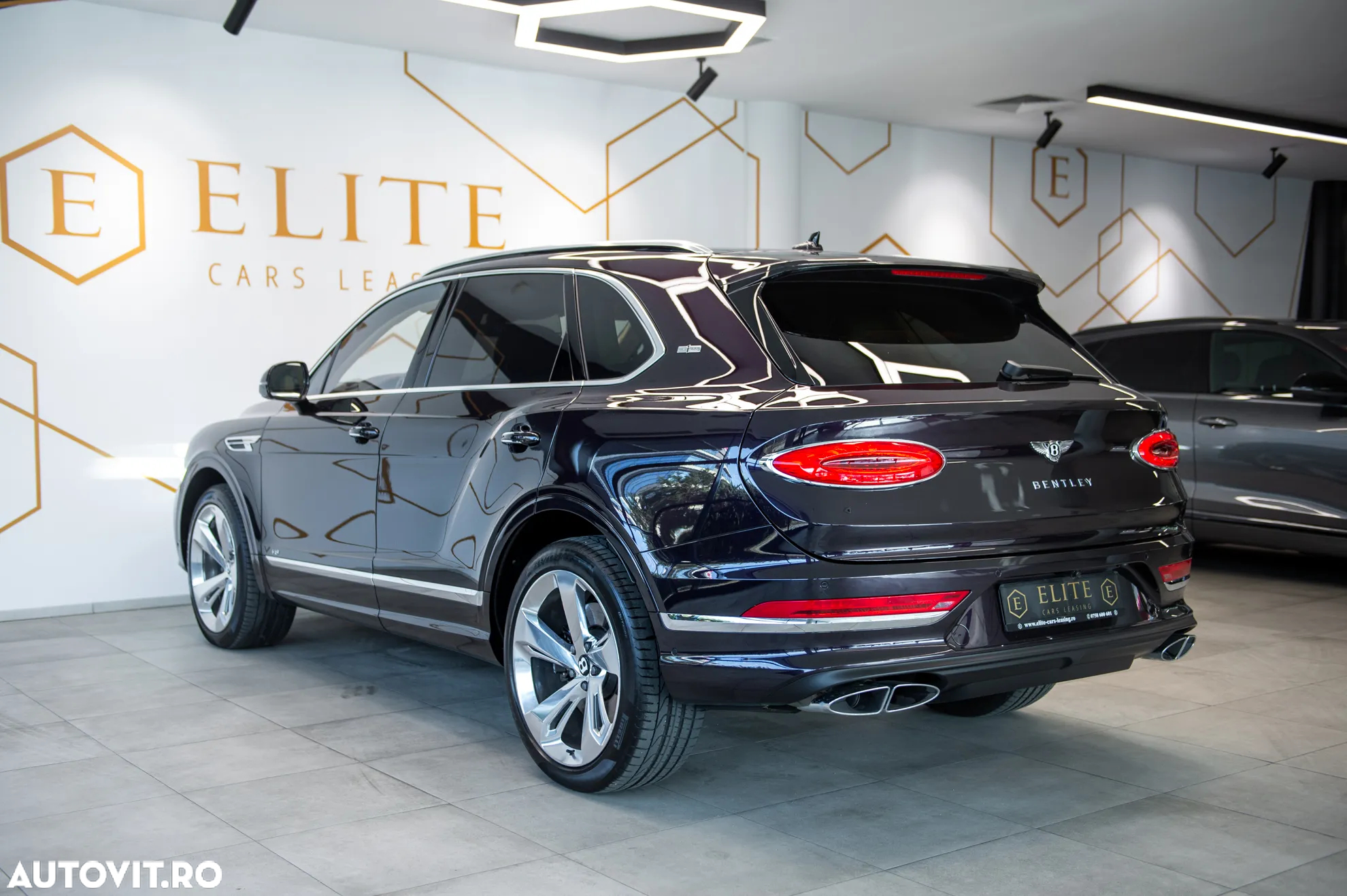 Bentley Bentayga - 5