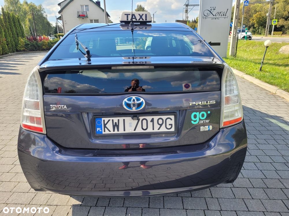Toyota Prius - 7