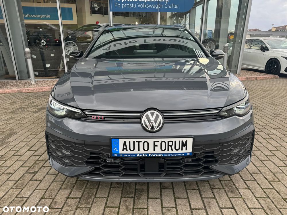 Volkswagen Golf - 3