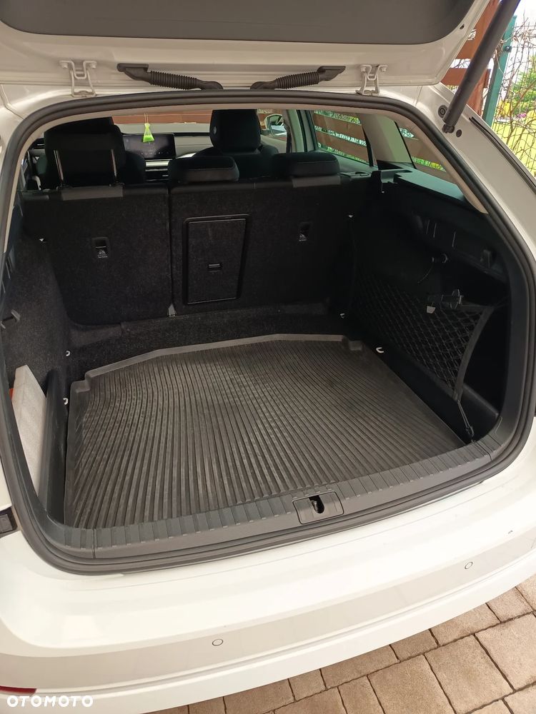 Skoda Octavia 1.5 TSI e-Tec Style DSG - 8