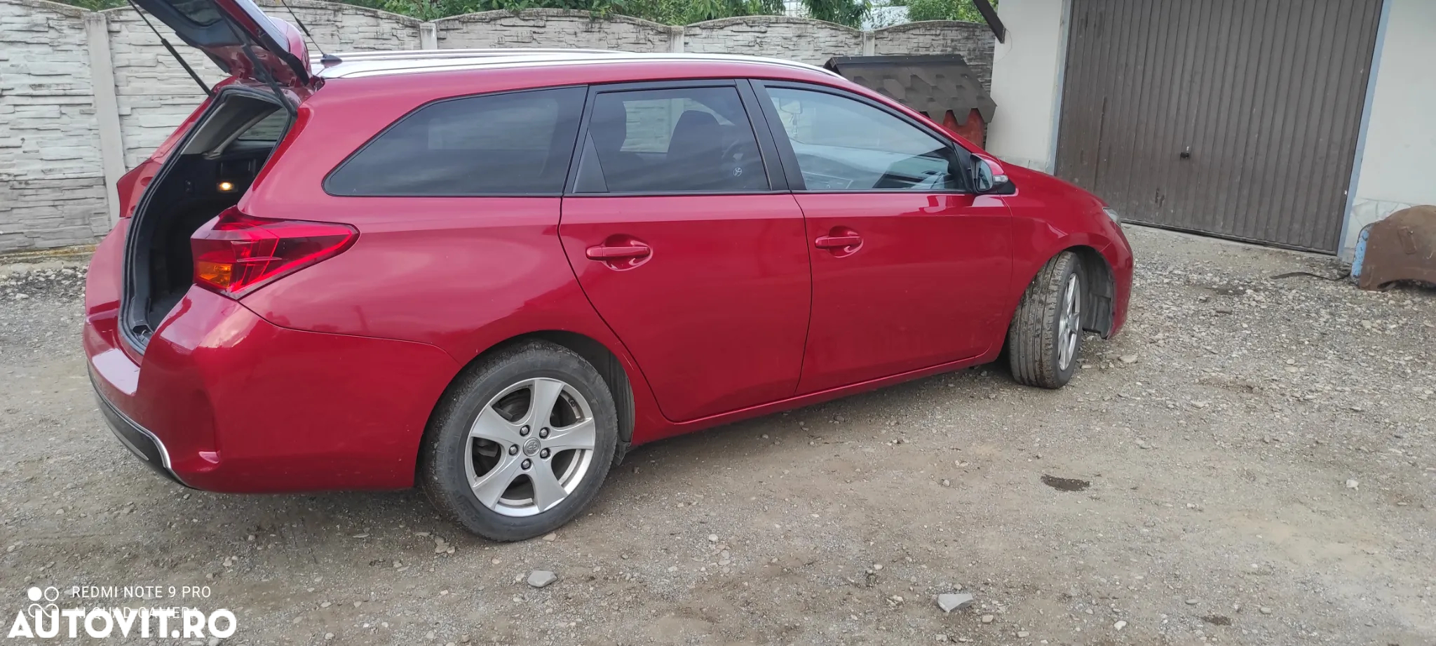 Toyota Auris - 2