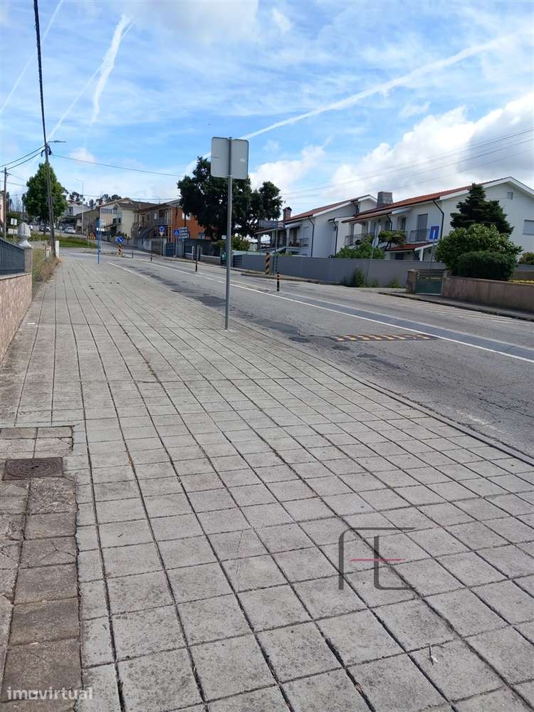 Terreno Para Construção  Venda em Gondomar (São Cosme), Valbom e Jovim - Grande imagem: 4/8