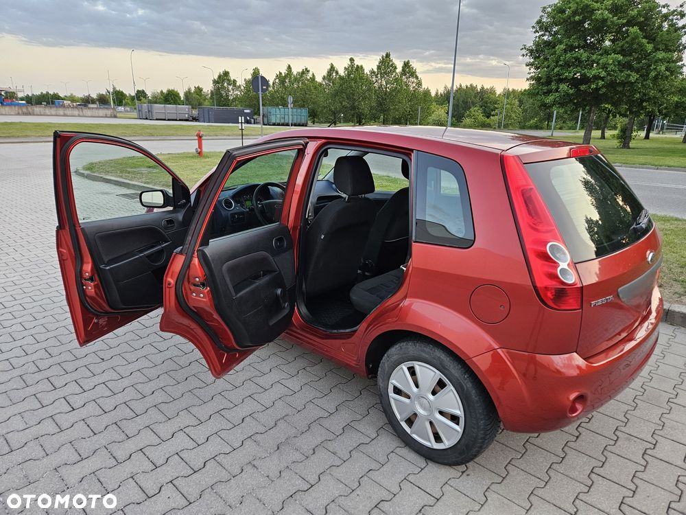 Ford Fiesta - 3
