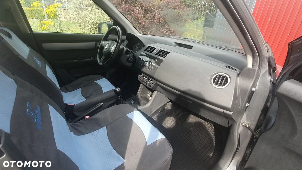 Suzuki Swift 1.3 JB Edition - 6