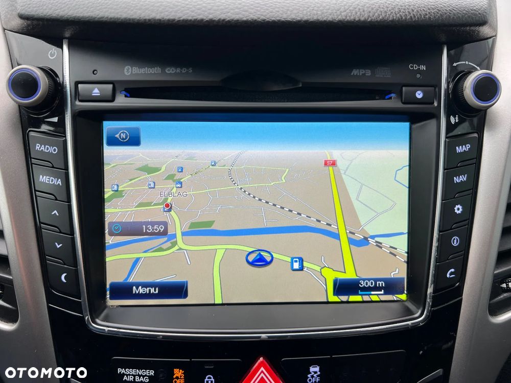 Hyundai i30 1.6 CRDi Automatik Style - 28