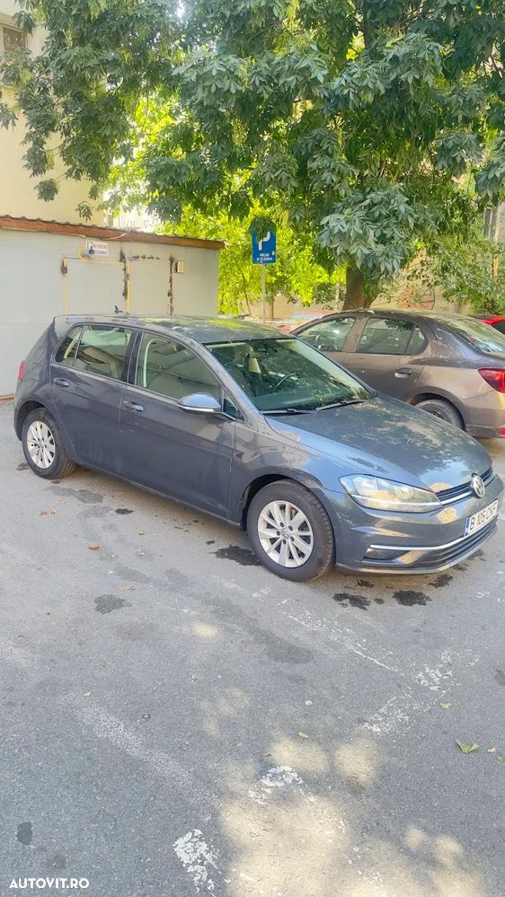 Volkswagen Golf 1.6 TDI Comfortline - 3