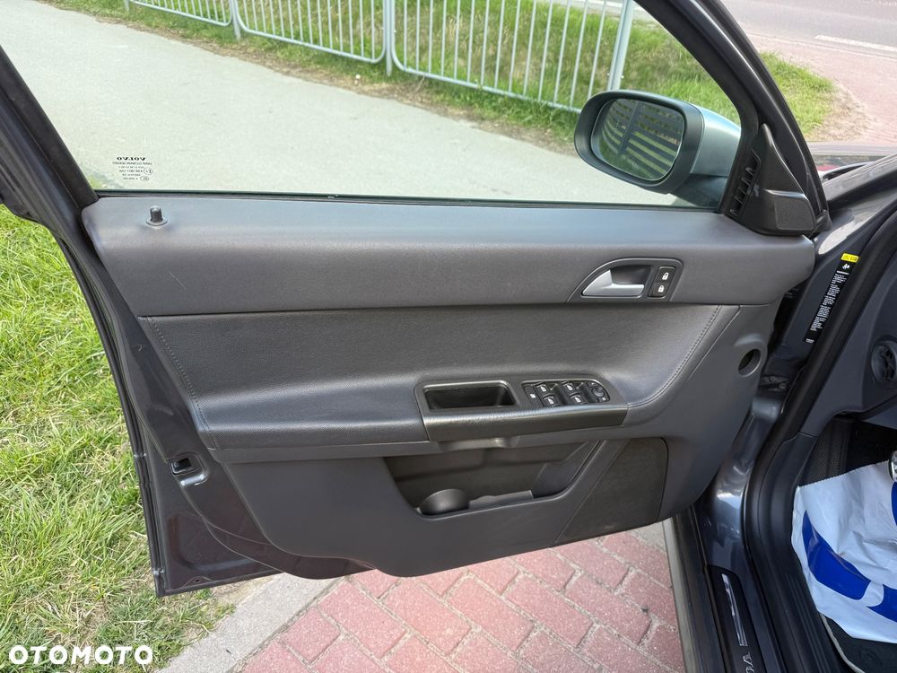 Volvo S40 2.0 RDesign Pro Edition - 16