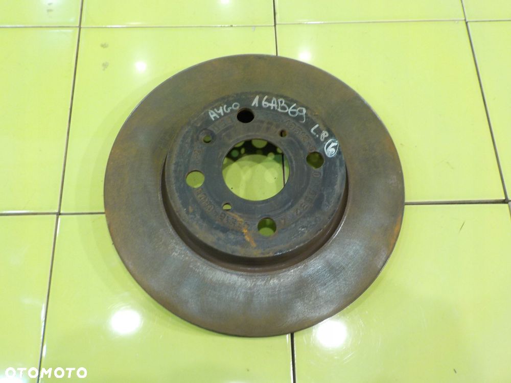 TOYOTA AYGO X 1.0 VVT-I 22r tarcze hamulcowe przod - 6