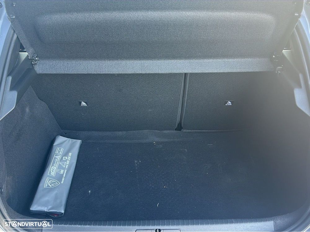 Peugeot 208 1.2 PureTech Style - 5