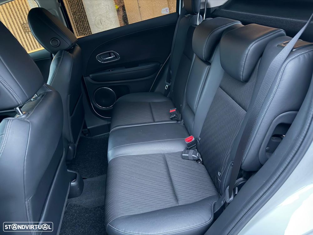 Honda HR-V 1.5 i-VTEC Executive CVT - 9