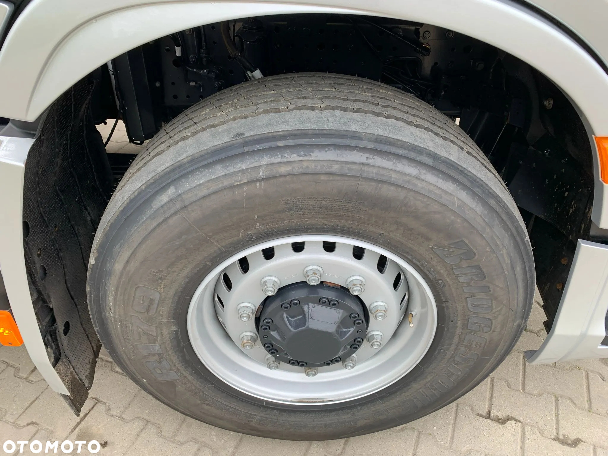 Iveco S-WAY 4x4H EURO6 - 33