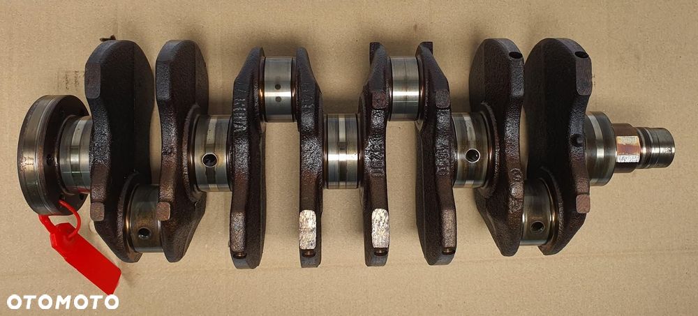 WAŁ KORBOWY FIAT PUNTO II 1.2 16V 188A5000 - 1