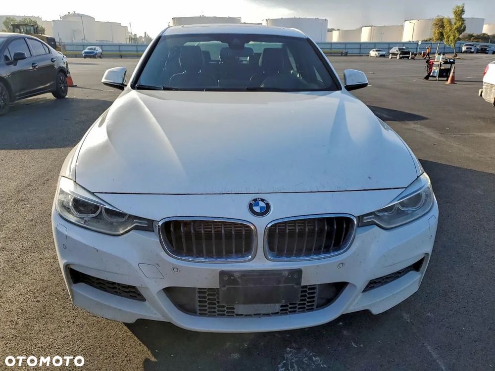BMW Seria 3 335i xDrive Sport-Aut - 5