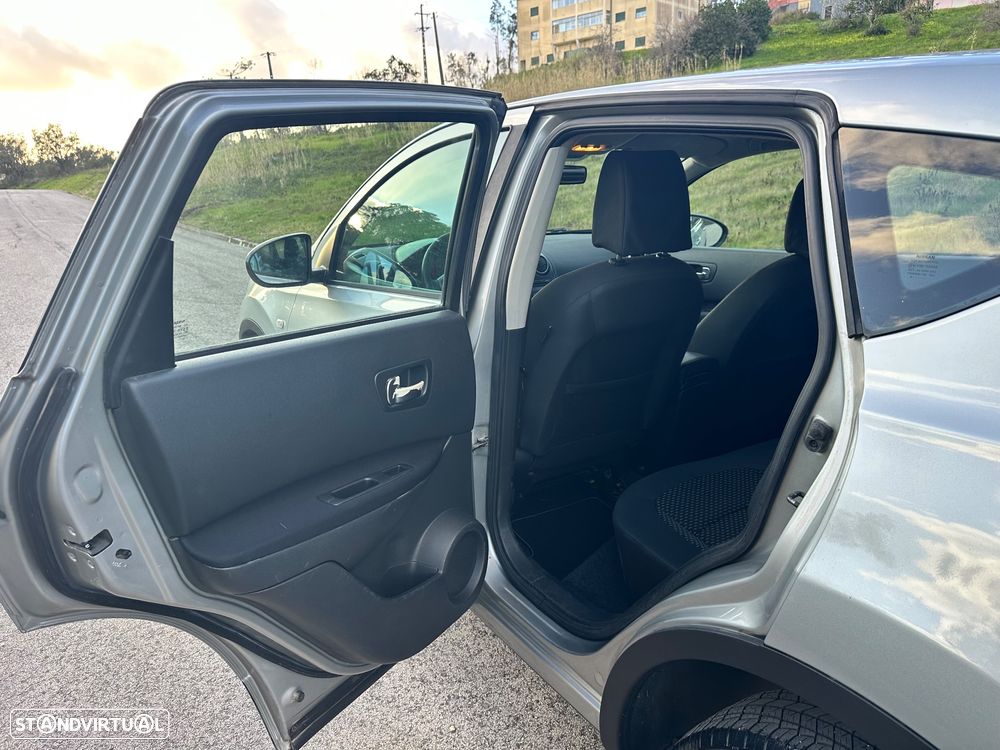 Nissan Qashqai +2 1.5 dCi Acenta - 16