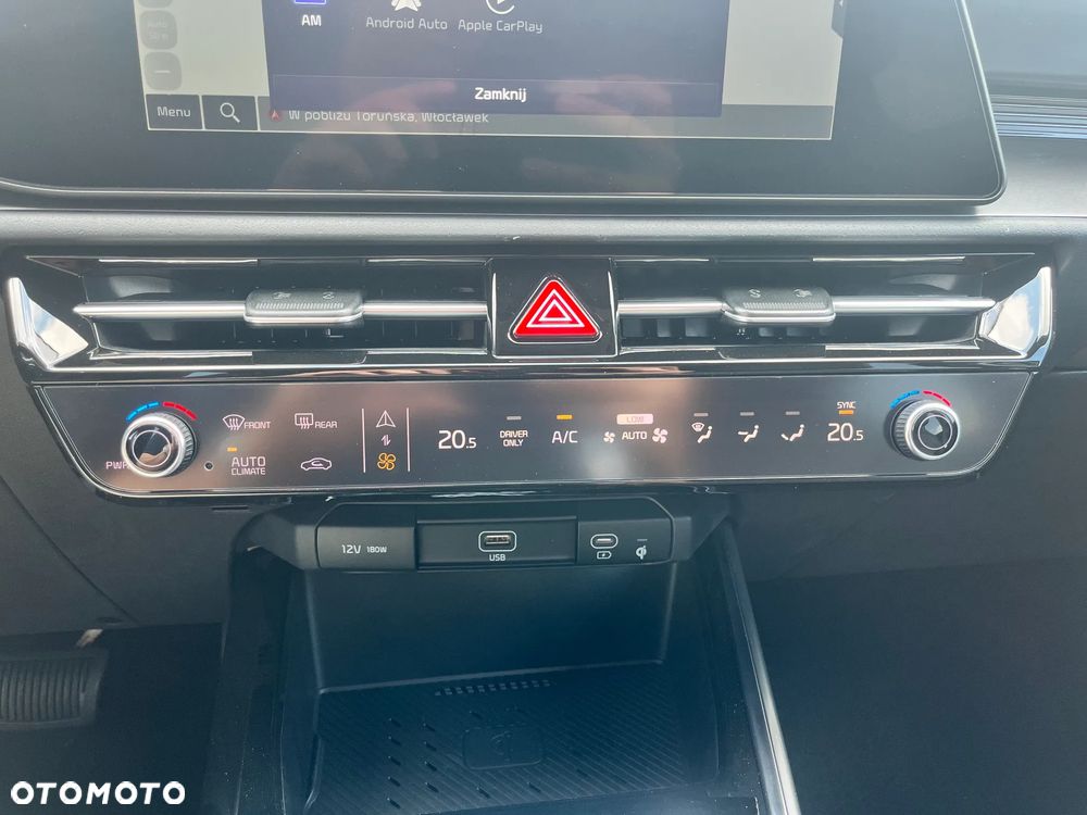 Kia Niro 1.6 GDI Hybrid Business Line - 27