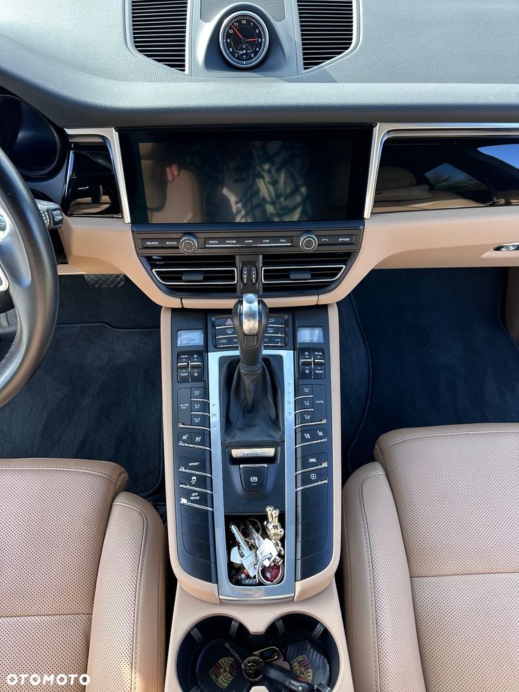 Porsche Macan S - 14