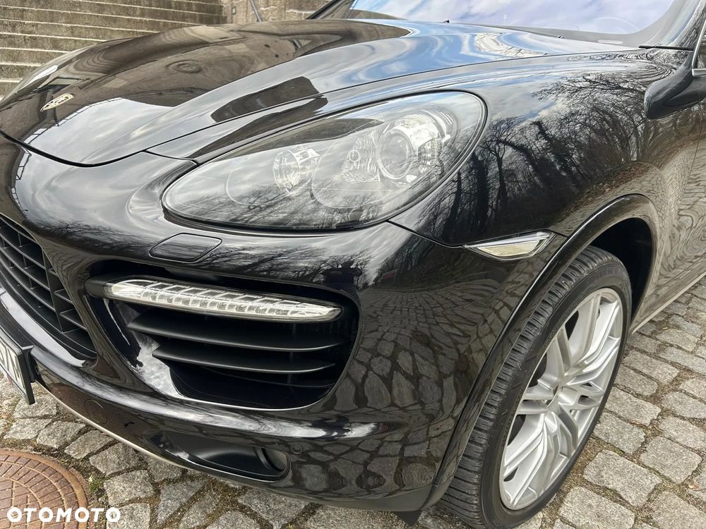 Porsche Cayenne - 6