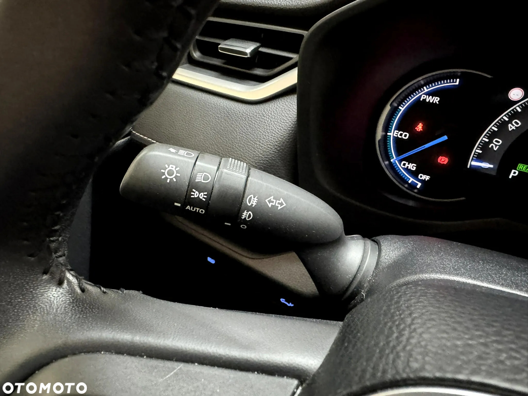 Toyota RAV4 2.5 Hybrid Comfort 4x2 - 21