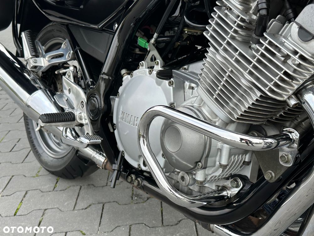 Yamaha XJ - 19