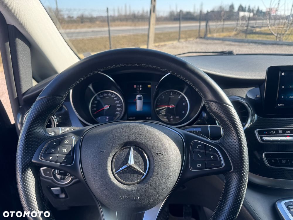 Mercedes-Benz Klasa V 250 d lang 9G-TRONIC Avantgarde Edition 2021 - 17