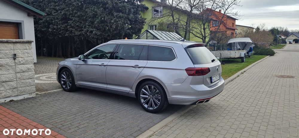 Volkswagen Passat 2.0 TDI Business DSG - 13
