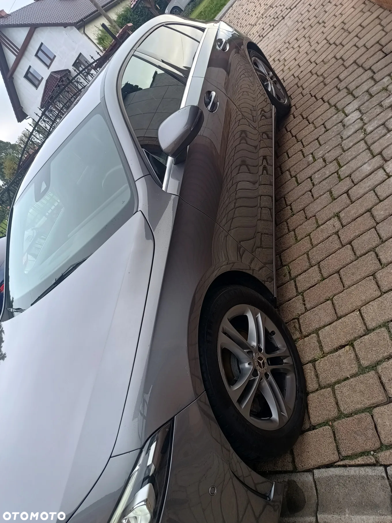 Mercedes-Benz Klasa A 200 d 8G-DCT AMG Line - 4