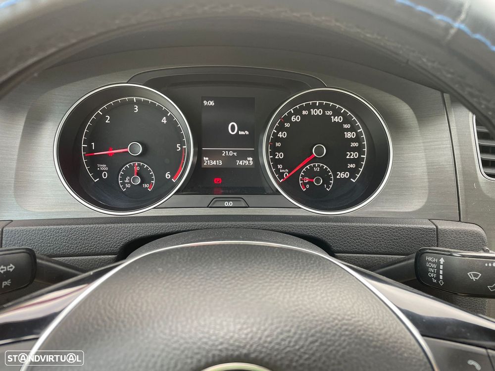 VW Golf 1.6 TDi Confortline - 2