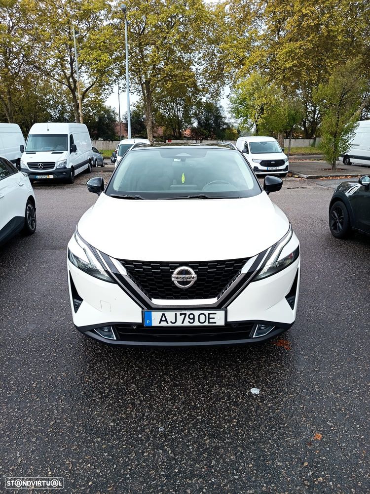 Nissan Qashqai 1.3 DIG-T N-Connecta J18 - 2