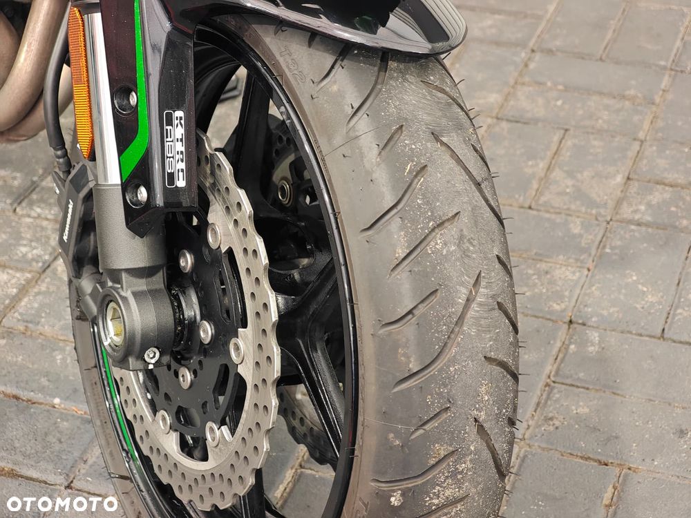 Kawasaki Versys 1000 - 19
