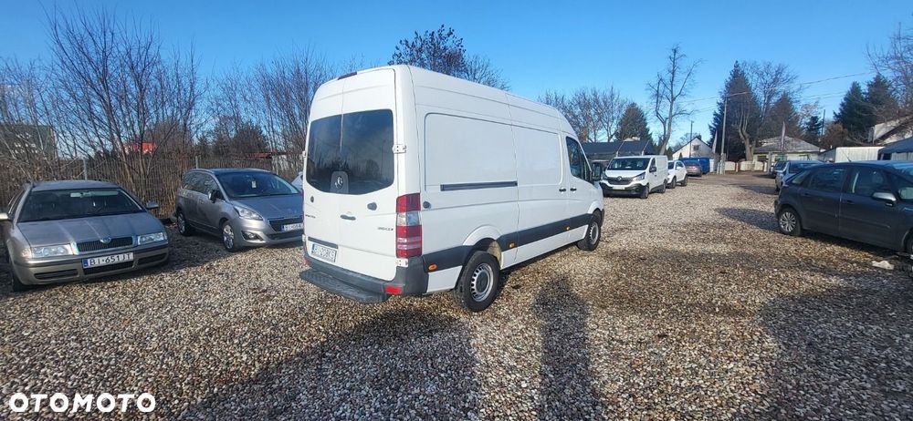 Mercedes-Benz Sprinter - 7