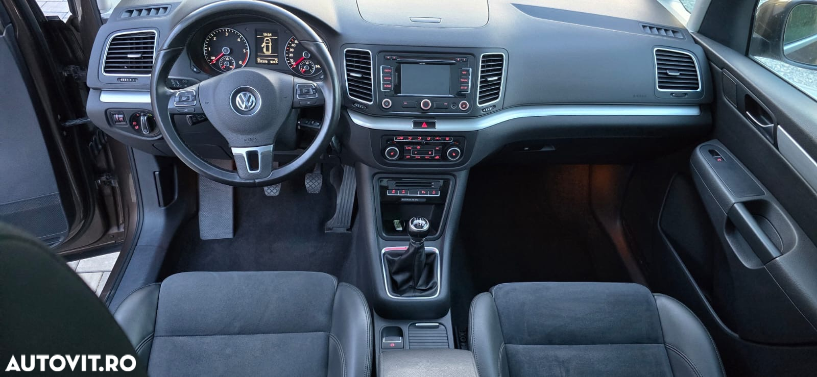 Volkswagen Sharan 2.0 TDI 4MOTION BlueMotion Technology Trendline - 7