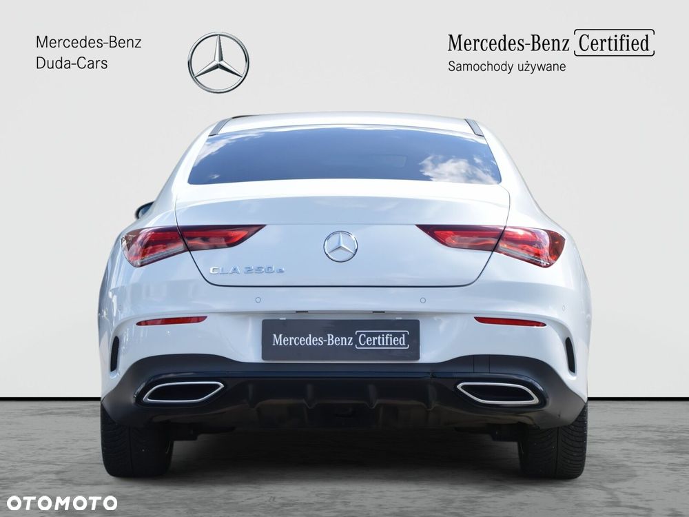 Mercedes-Benz CLA - 8