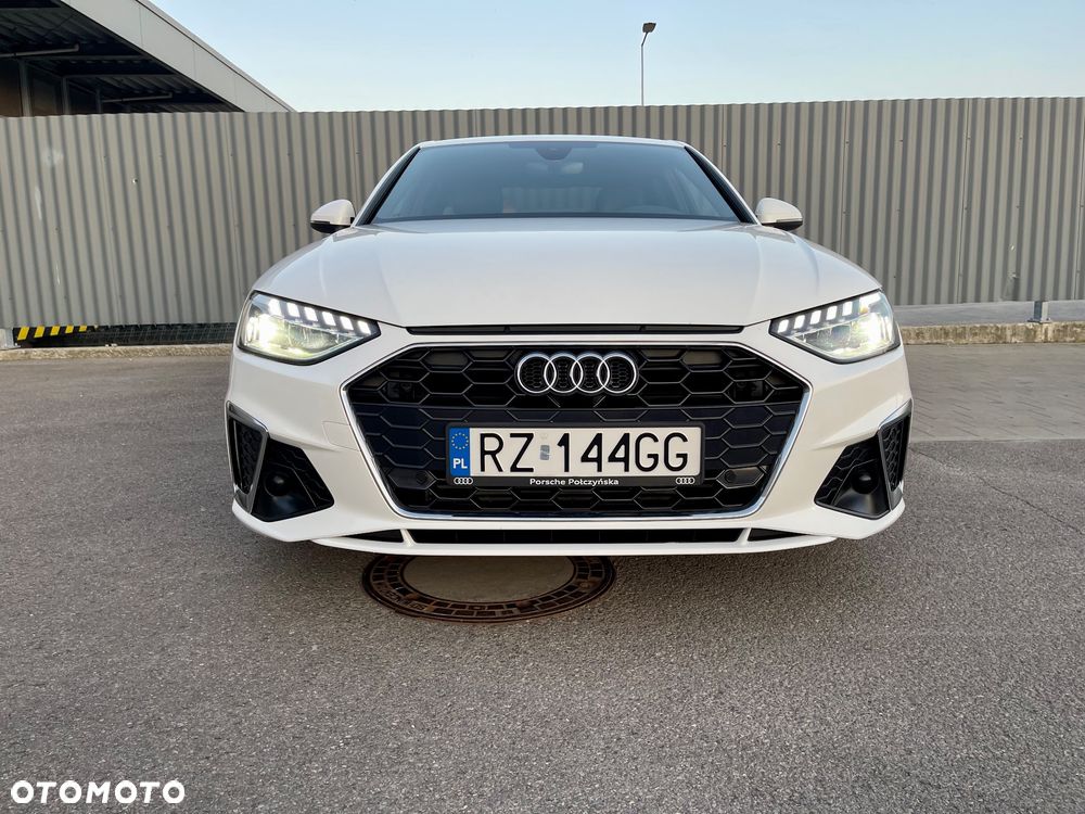 Audi A4 ver-40-tfsi-mhev-s-line-s-tronic - 8
