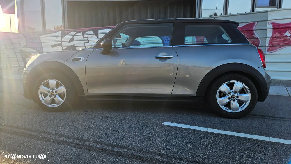 MINI 3 Portas One - 1