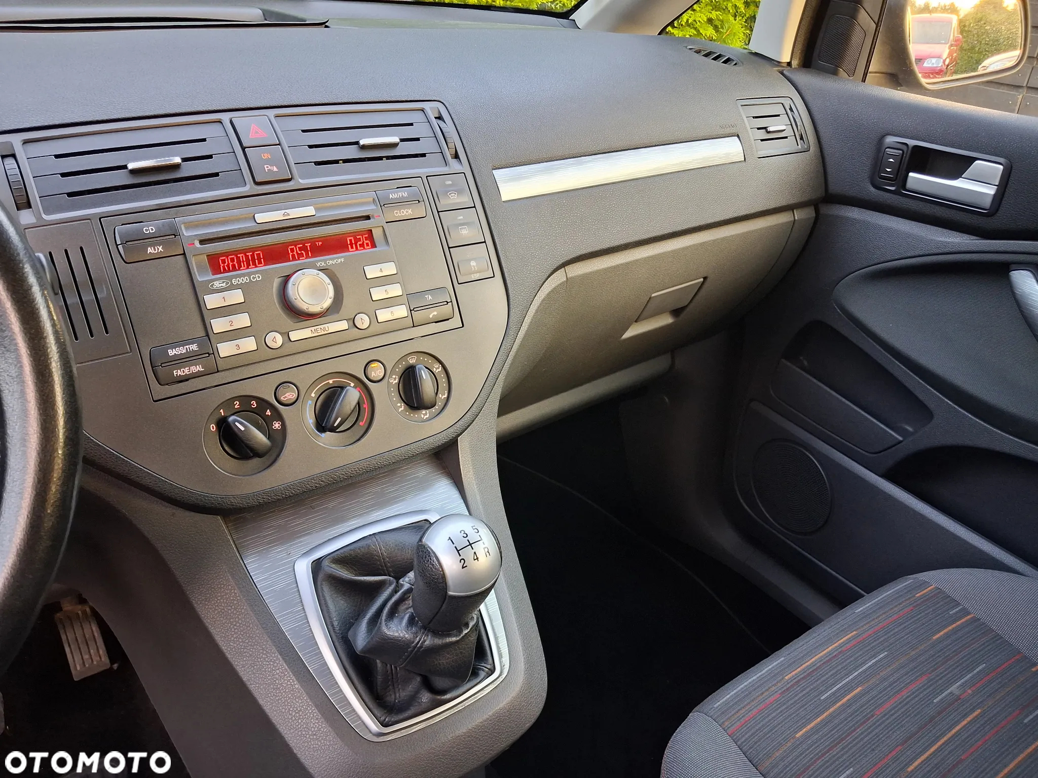Ford C-MAX - 24